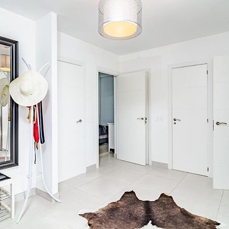 Cp - Modern Beachside Apartment In Estepona Eksteriør bilde