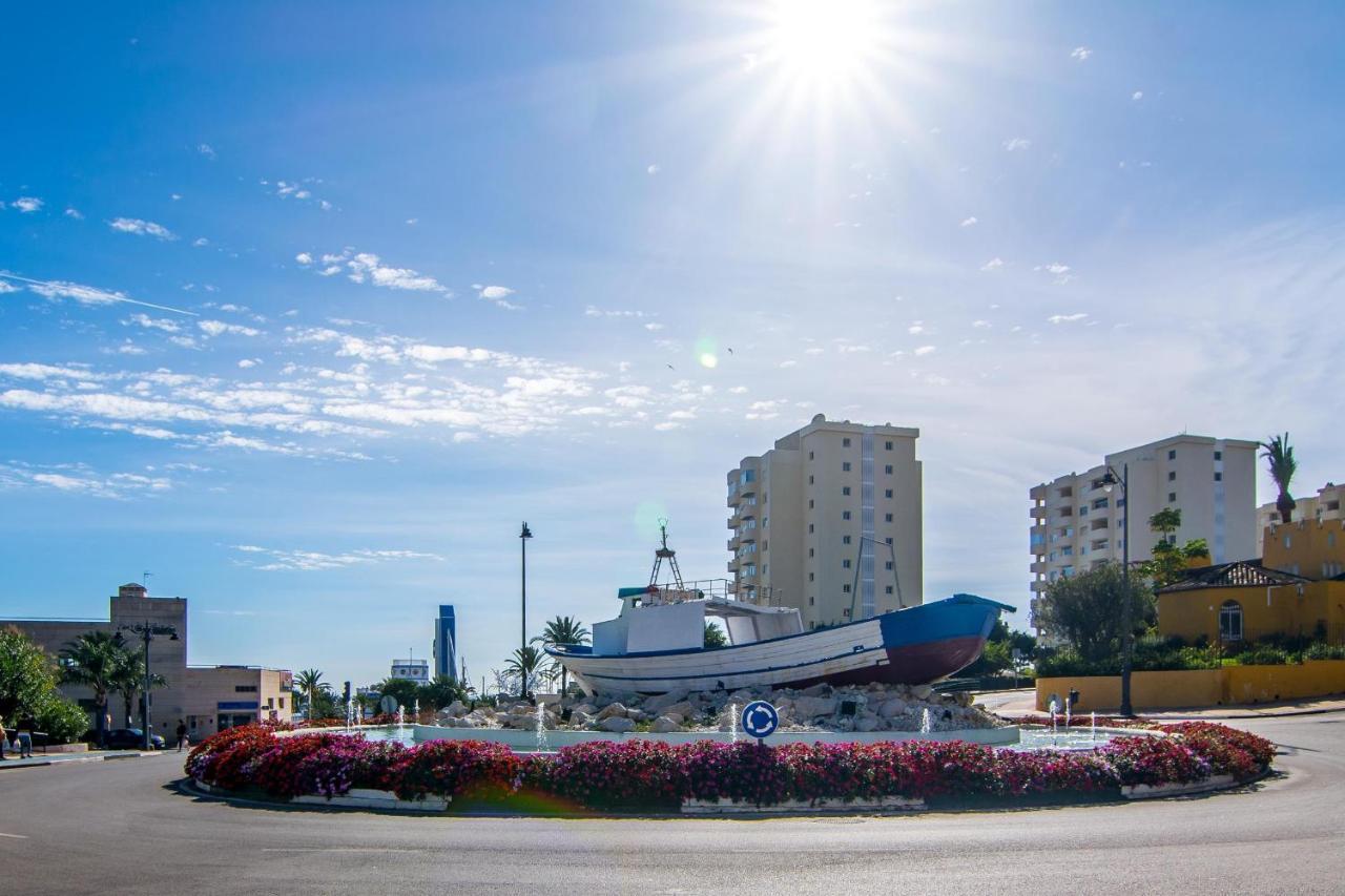 Cp - Modern Beachside Apartment In Estepona Eksteriør bilde