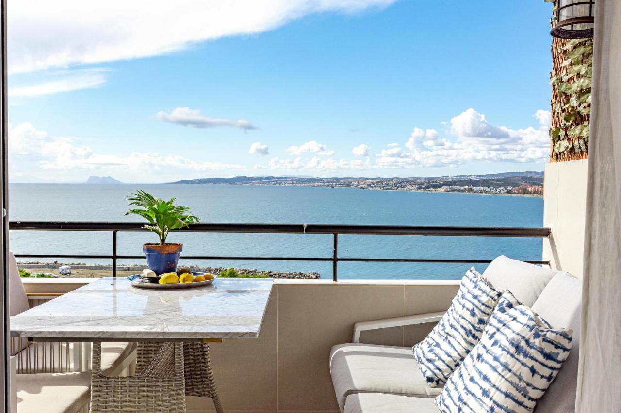 Cp - Modern Beachside Apartment In Estepona Eksteriør bilde